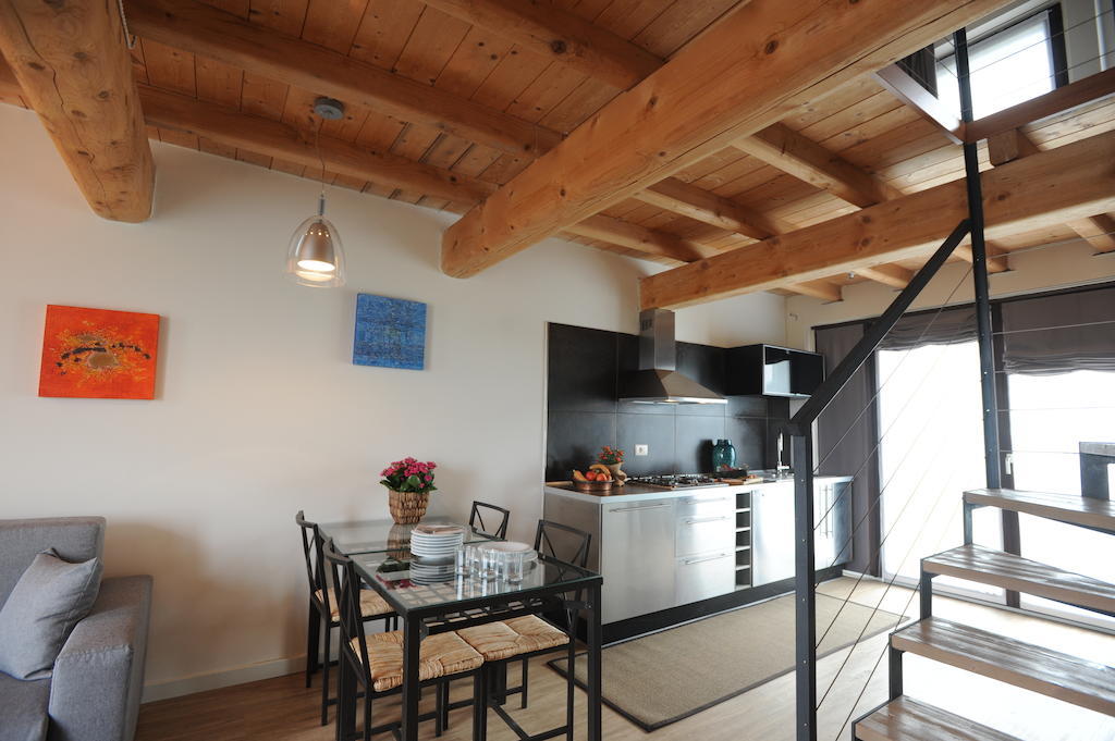 Monte Maino Bed & Breakfast Desenzano del Garda Cameră foto