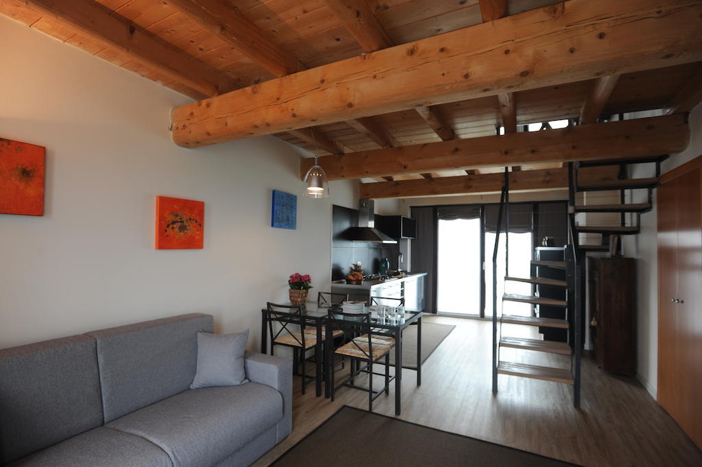 Monte Maino Bed & Breakfast Desenzano del Garda Cameră foto